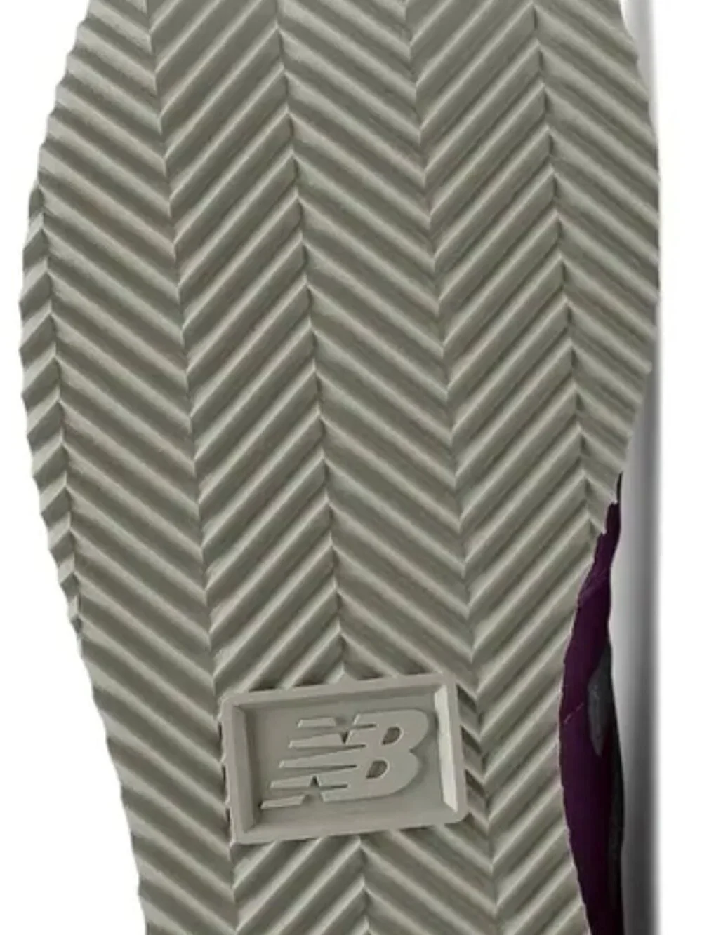 New Balance 720 Sour Grape